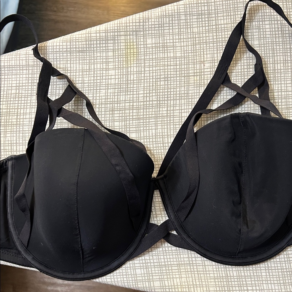 Sexy black underwire bra with strappy detail
